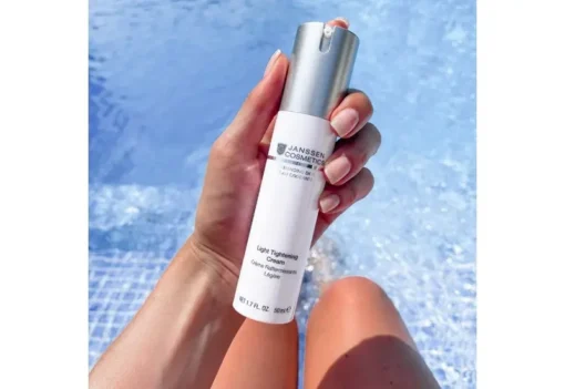 Light Tightening Cream | 50ml - Image 3